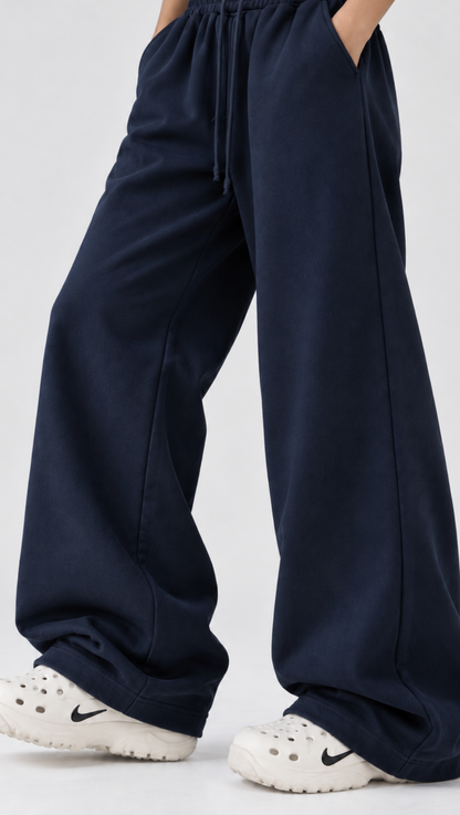Classic Relaxed Trousers Navy - side detail